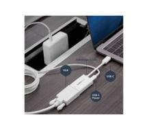 StarTech USB-C to VGA Adapter with USB Power Delivery - 60 Watts - White